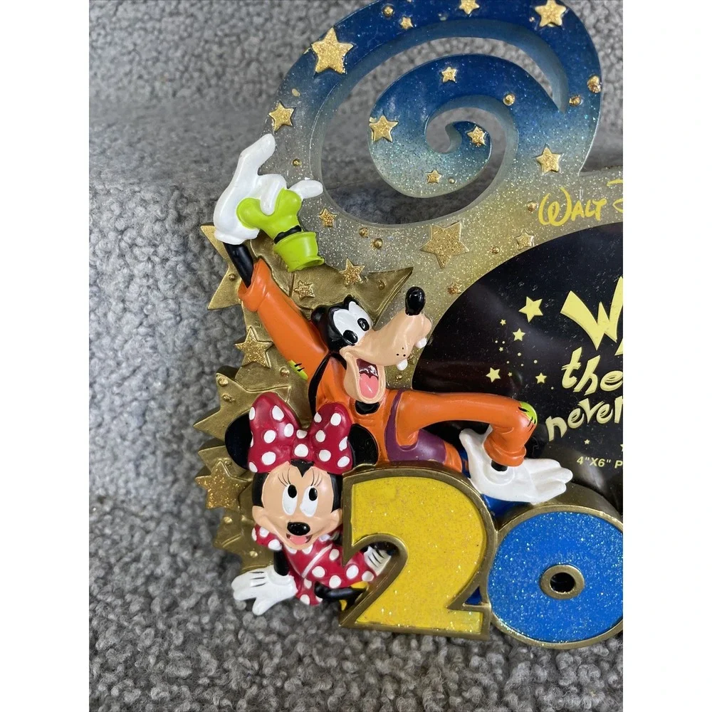 2005 Walt Disney World Where The Party Never Ends Resin‎ Photo Frame